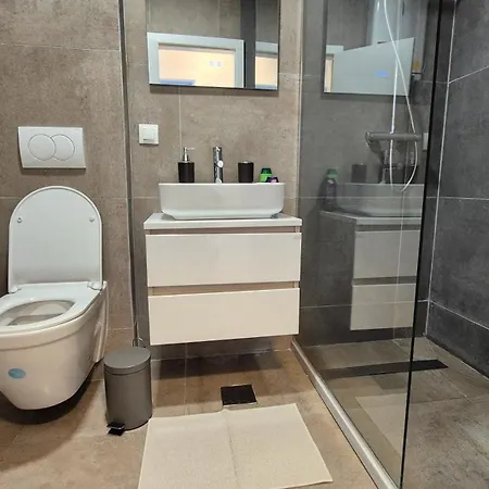 Myplace 8 아파트 투즐라